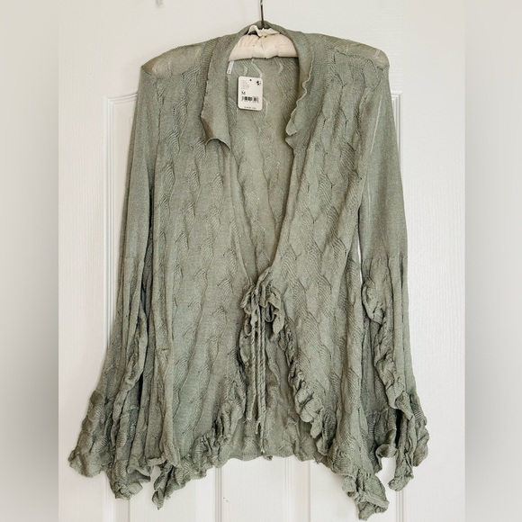 FREE PEOPLE Rare Rachel Cardi Ruffles & Bell Sleeve Knit Cardigan Sweater Medium - Picture 2 of 12